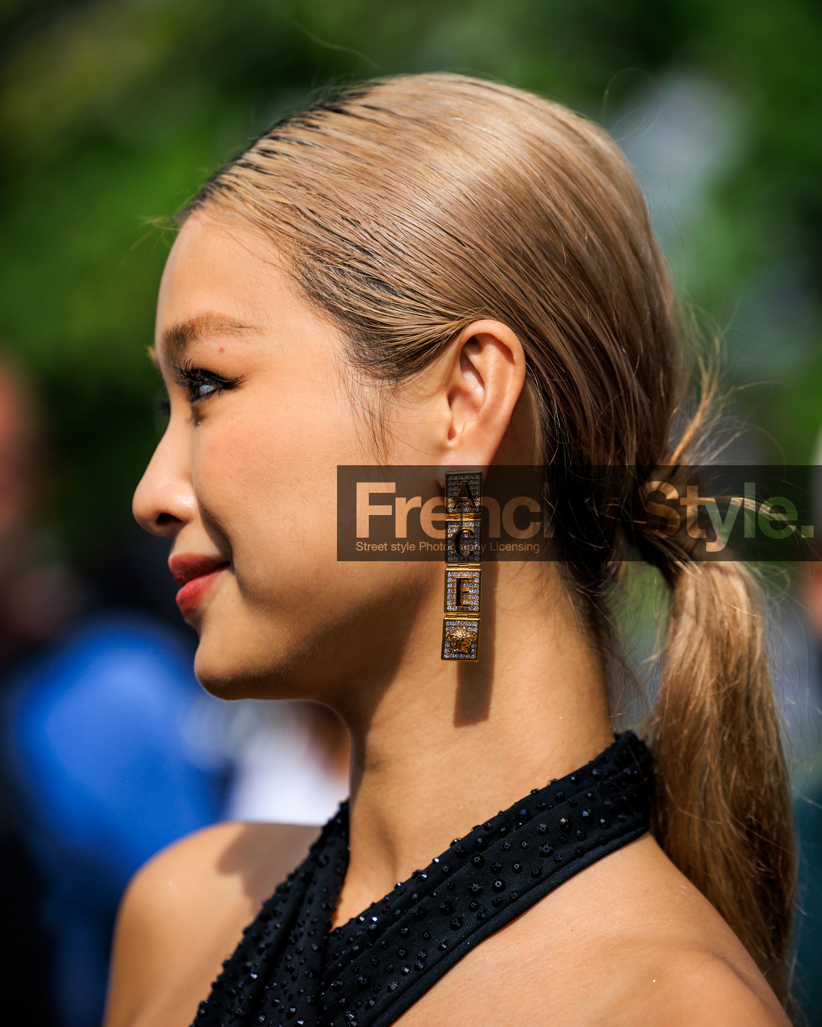 jonathan paciullo, FW, frenchystyle, fashion week, street style, vertical, detail, atmosphere details, NEW YORK, NYFW, SPRING SUMMER 2024, SS 24
