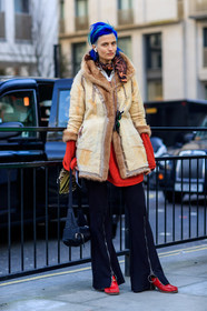 beige coat, black bag, black pants, blue hair, brown scarf, dyed hair, fanny pack, high heels, leather bag, leather jacket, leather shoes, printed scarf, red shoes, red sweater, shearling, trousers, zip, fashion week, frenchystyle, FW, jonathan paciullo, street style, LFW, LONDON, AUTUMN WINTER 2018-2019, AW 18-19, FALL WINTER 2018-2019, FW 18-19, vertical, full length, model