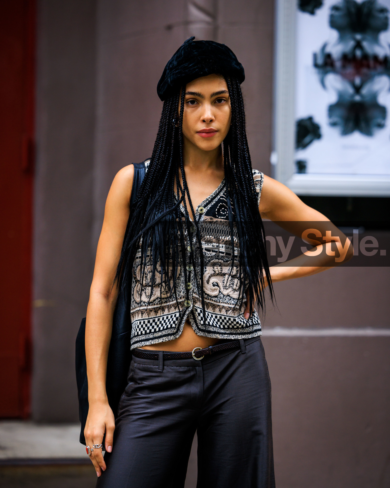 jonathan paciullo, FW, frenchystyle, fashion week, street style, vertical, detail, atmosphere details, NEW YORK, NYFW, SPRING SUMMER 2024, SS 24