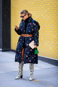 black coat, down jacket, floral printed coat, belted coat, camel leather belt, animal skin belt, animal skin boots, beige leather boots, gucci sunglasses, scale sunglasses, square shape glasses, big sunglasses, animal skin bag, mini bag, jacquemus bag, hand bag, fashion week, frenchystyle, FW, jonathan paciullo, street style, NYFW, NEW YORK, AUTUMN WINTER 2020-2021, FALL WINTER 2020-2021, FW 20-21, vertical, full length