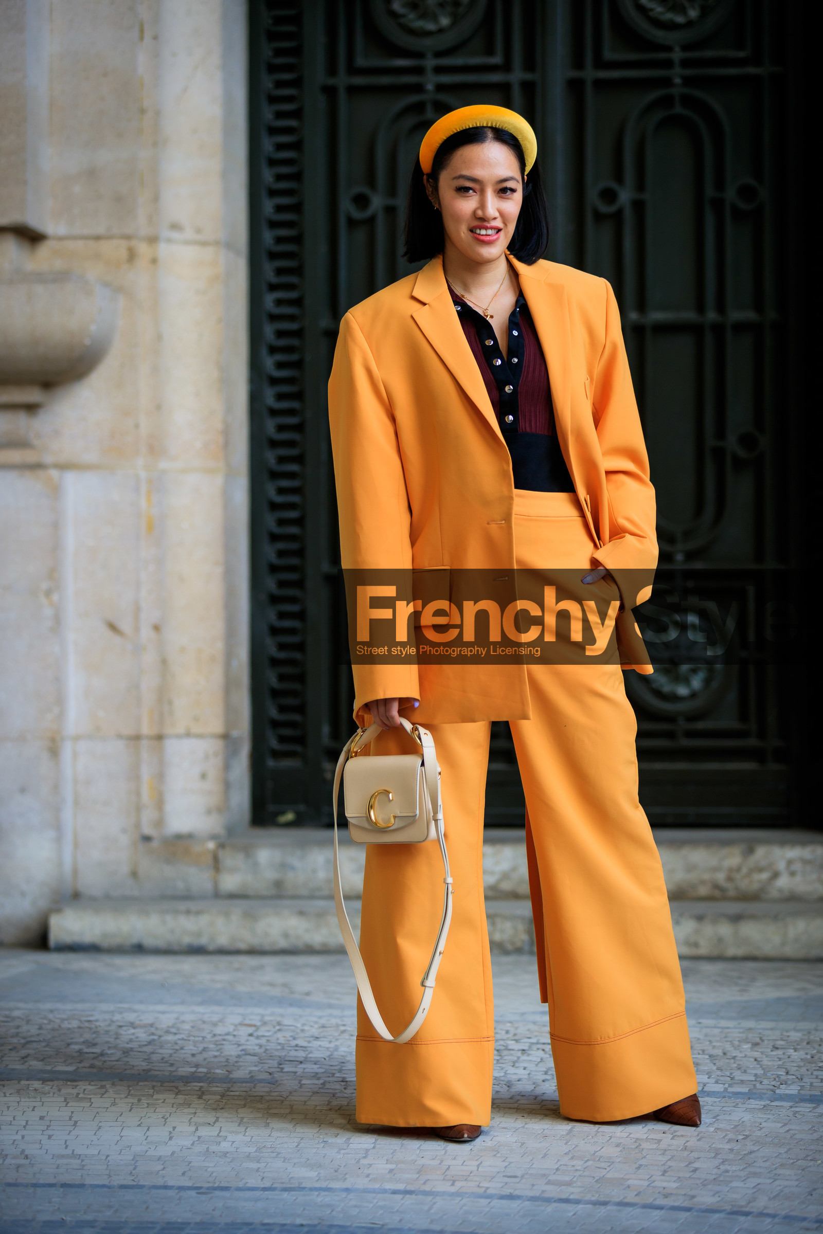 beige bag, blazer, headband, leather bag, orange jacket, orange pants, orange suit, Tiffany Hsu, trousers, PARIS, PFW, street style, jonathan paciullo, FW, frenchystyle, fashion week, AUTUMN WINTER 2019-2020, AW 19-20, FALL WINTER 2019-2020, FW 19-20, vertical, full length