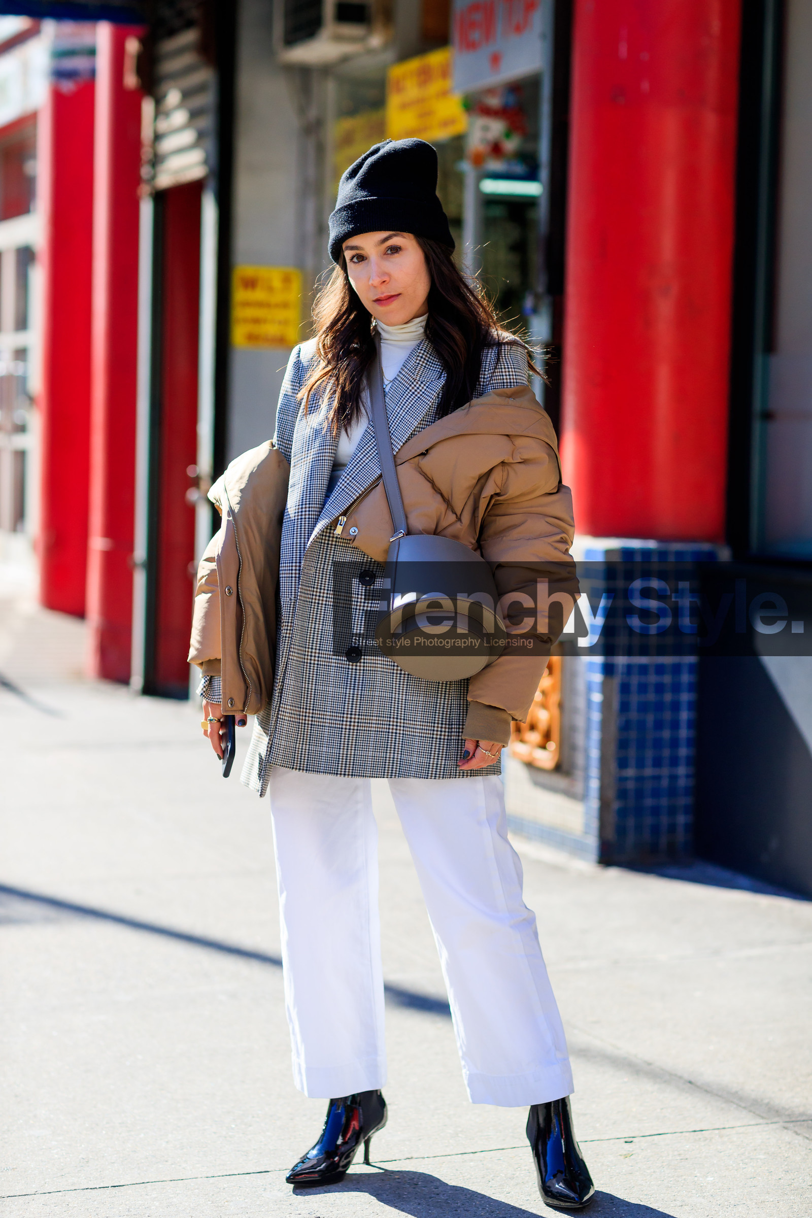 beige bag, beige jacket, black beanie, black shoes, blazer, checked, checked jacket, down jacket, graphic jacket, grey jacket, high heels, leather bag, leather shoes, off the shoulder, plaid, printed jacket, tartan, trousers, varnished leather shoes, white pants, white top, street style, jonathan paciullo, FW, frenchystyle, fashion week, NYFW, NEW YORK, AUTUMN WINTER 2018-2019, AW 18-19, FALL WINTER 2018-2019, FW 18-19, vertical, full length