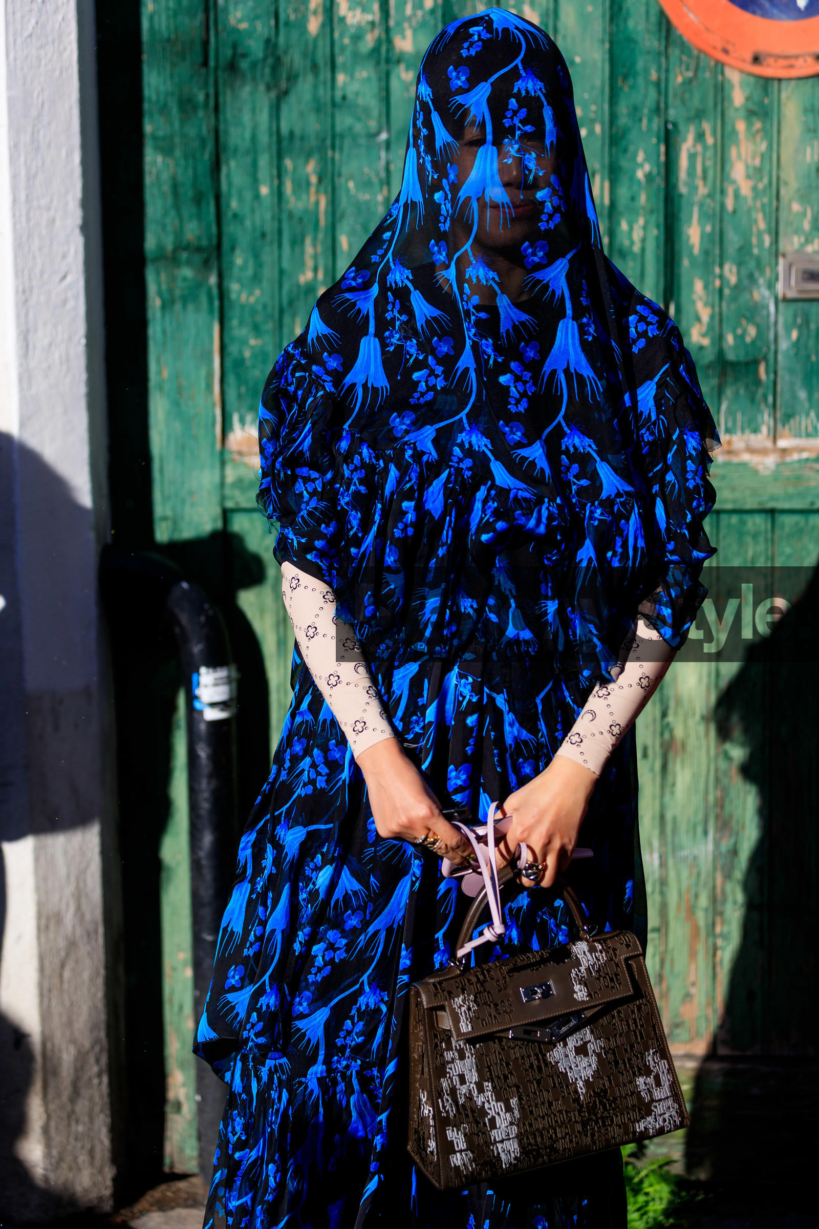 black scarf, black dress, blue dress, blue scarf, hair scarf, floral printed dress, floral printed scarf, white top, monogrammed top, marine serre top, long dress, ruffle dress, hermes bag, hand bag, brown leather bag, embroidered bag, letter embroidered bag, marine serre dress, fashion week, frenchystyle, FW, jonathan paciullo, street style, PFW, PARIS, AUTUMN WINTER 2020-2021, FALL WINTER 2020-2021, FW 20-21, vertical, atmosphere details, detail