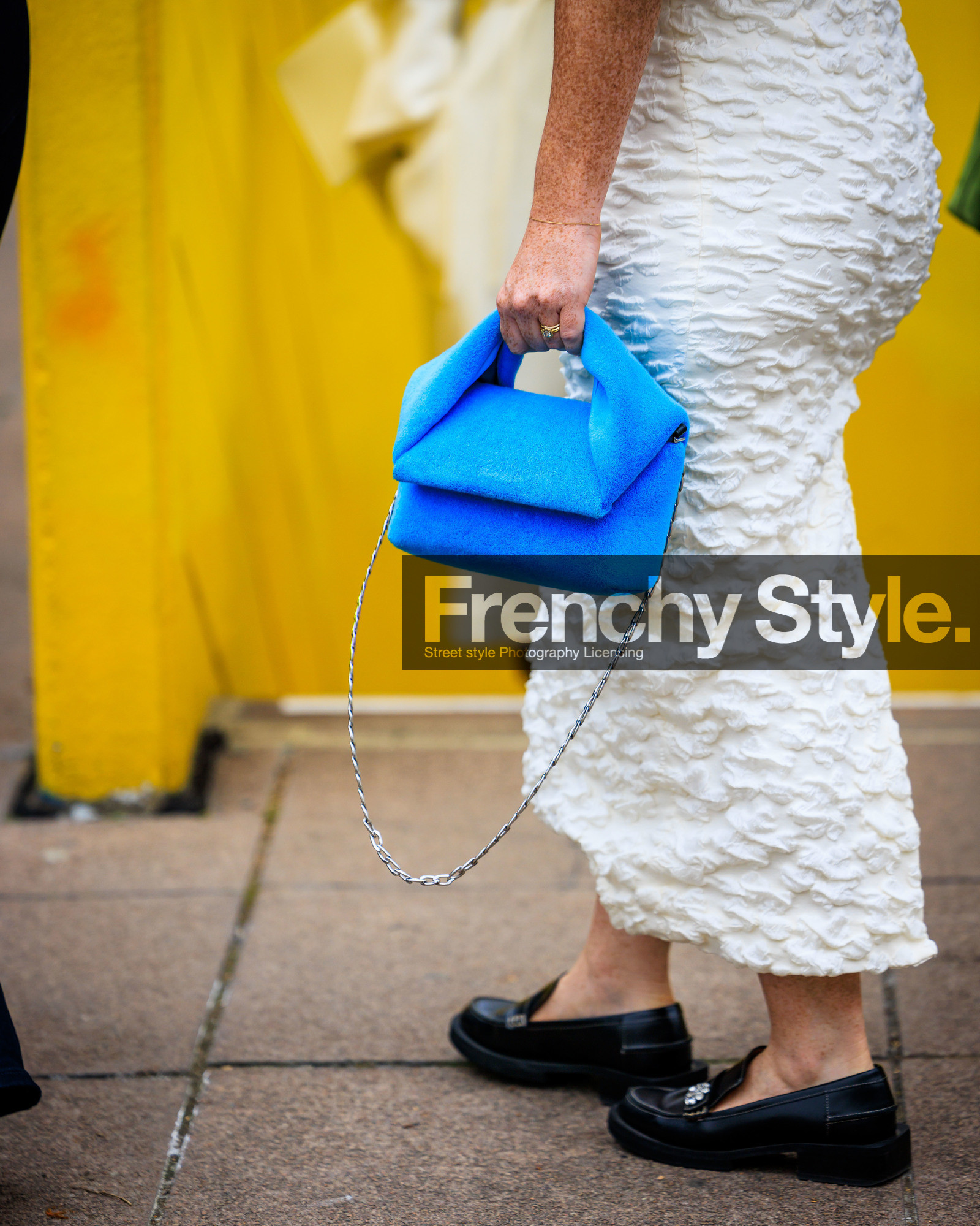 fashion week, frenchystyle, FW, jonathan paciullo, street style, LFW, LONDON, atmosphere details, detail, SPRING SUMMER 2024, SS 24