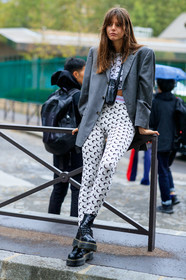monogrammed pants, monogrammed top, marine serre look, marine serre pants, marine serre top, grey jacket, white pants, white top, tight top, tight pants, cropped top, doc marteens shoes, black leather boots, laced boots, fashion week, frenchystyle, FW, jonathan paciullo, street style, SPRING SUMMER 2020, SS 20, PFW, PARIS, vertical, full length