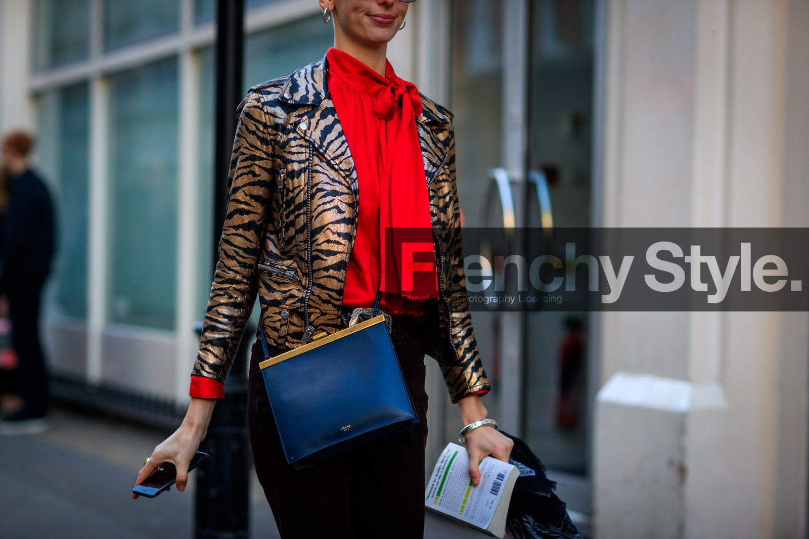 animal print, black bag, bronze, brown pants, céline, earrings, graphic jacket, leather bag, printed jacket, red shirt, trousers, zebra, street style, jonathan paciullo, FW, frenchystyle, fashion week, LFW, LONDON, AUTUMN WINTER 2018-2019, AW 18-19, FALL WINTER 2018-2019, FW 18-19, horizontal, atmosphere details, detail, model, lili sumner