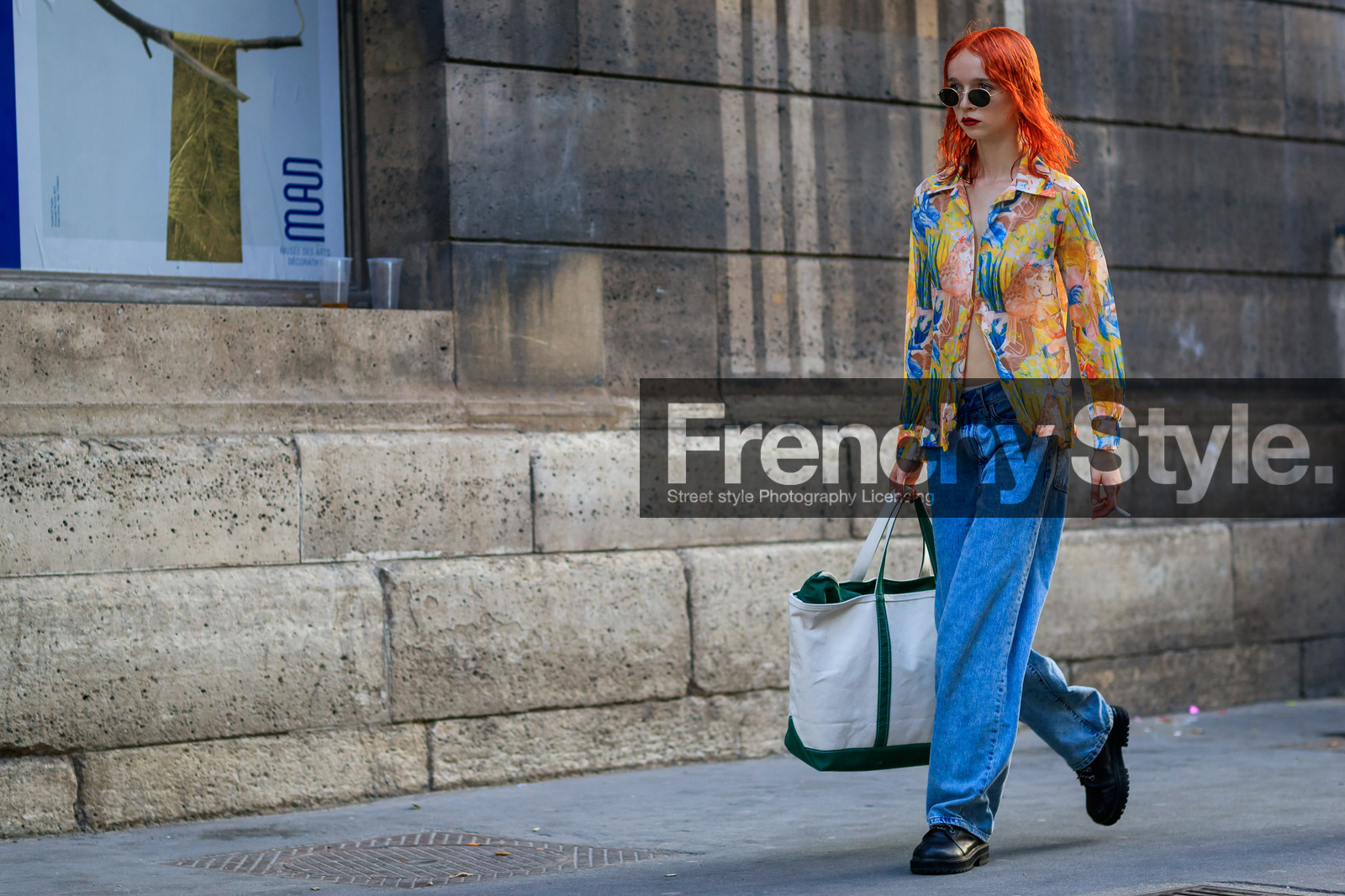 black shoes, blue denim, denim pants, dyed hair, graphic bag, graphic shirt, jeans, leather bag, leather shoes, printed bag, printed shirt, ray ban, red head, sunglasses, tote bag, trousers, white bag, yellow shirt, fashion week, frenchystyle, FW, jonathan paciullo, street style, PFW, PARIS, atmosphere details, horizontal, full length, model, AUTUMN WINTER 2018-2019, FALL WINTER 2018-2019, FW 18-19