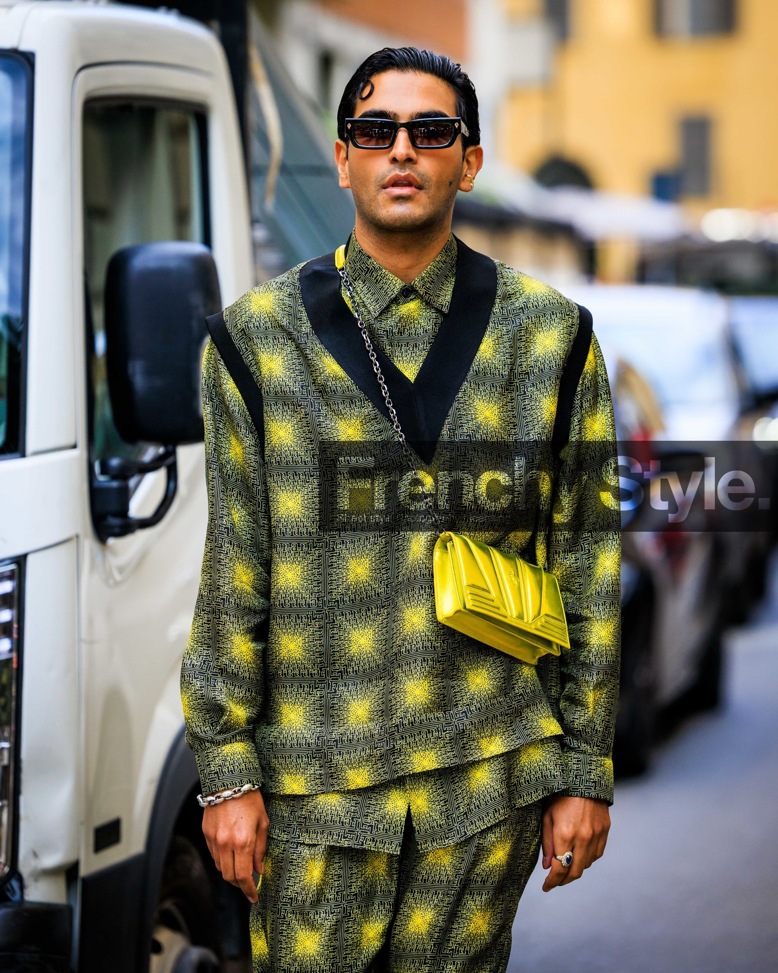 street style, jonathan paciullo, FW, fashion week, frenchystyle, MFW, MILAN, SPRING SUMMER 2024, SS 24, vertical, atmosphere details, detail