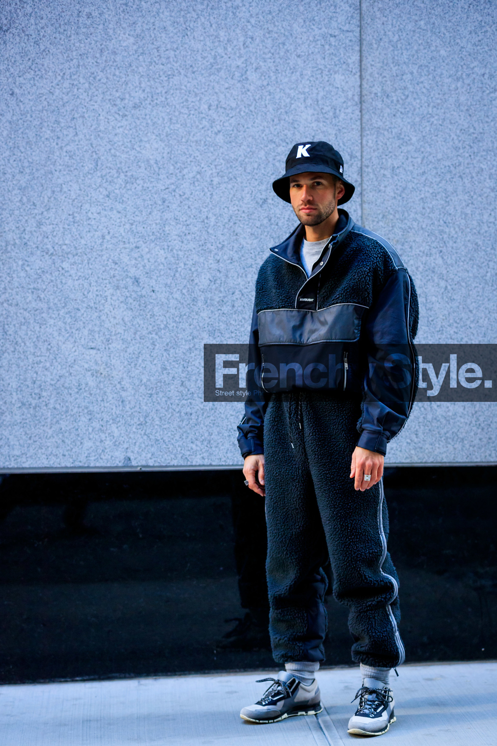 alice & j.s, ambush, black hat, black jacket, black pants, grey sneakers, koché, leather shoes, sweatpants, tone on tone, total look black, trousers, street style, jonathan paciullo, frenchystyle, NYFW, NEW YORK, AUTUMN WINTER 2019-2020, AW 19-20, FALL WINTER 2019-2020, FW 19-20, fashion week, FW, vertical, full length